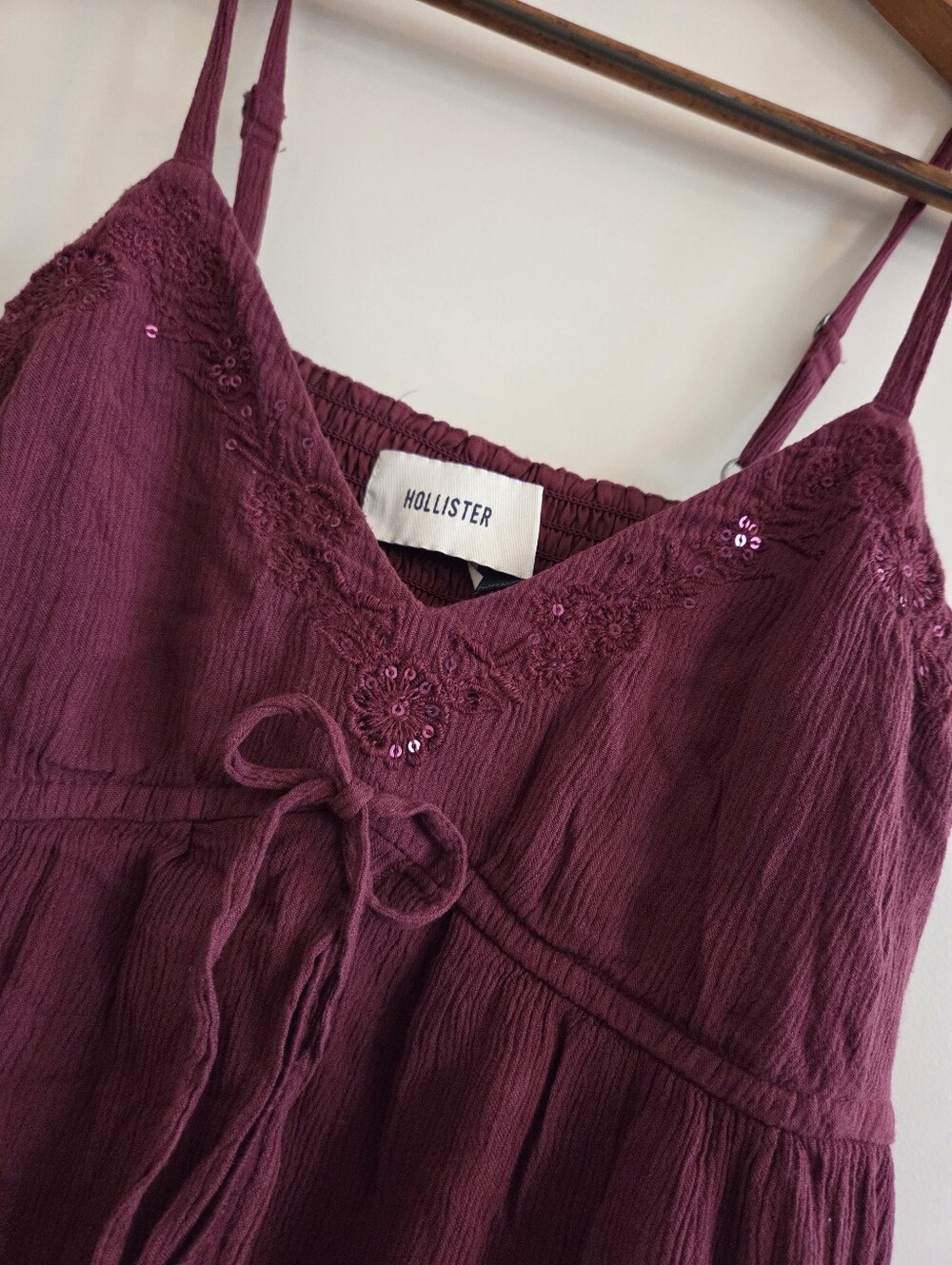 Hollister Mulberry Purple Crinkle Flyaway Babydoll Cami Top Sequin Y2K Boho S